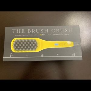 Drybar Brush Crush